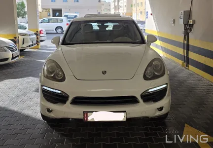 Porsche Cayenne S 2011