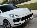 Porsche cayenne 2022