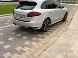 Porsche Cayenne GTS 2013