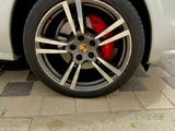Porsche Cayenne GTS 2013