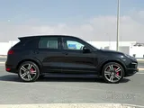 Porsche Cayenne GTS 2013 V8