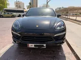 Porsche Cayenne - Pay N Drive