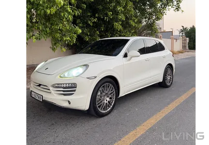 Porsche Cayenne S 2011