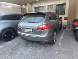 Porsche Cayenne S  Metallic Grey 2012