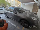 Porsche Cayenne S  Metallic Grey 2012