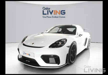 Porsche Cayman GT4 2020
