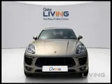 Porsche Macan 2018 with warranty in excellent condition