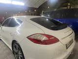 Porsche Panamera S