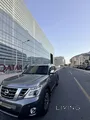 نيسان باترول بلاتينيوم معدني رمادي - فاخرة