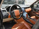 Range Rover Sport HSE. 2011