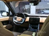 Range Rover Vogue HSE.