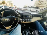 RAV4 2015 neat and clean