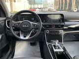 Kia Seltos with reverse camera + Apple CarPlay!