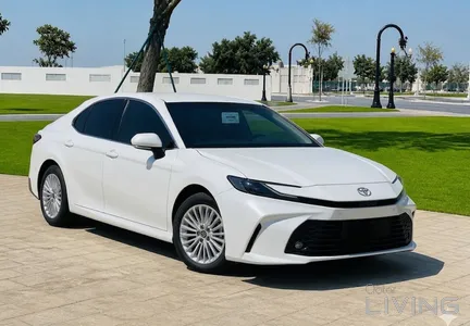 Toyota Camry  2025