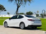 Toyota Camry White 2025