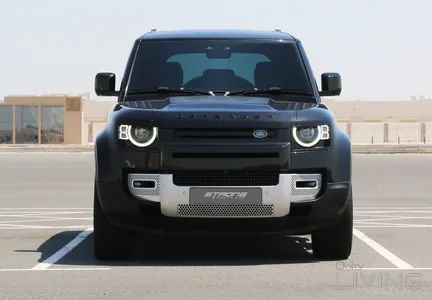 Land Rover Defender  2023