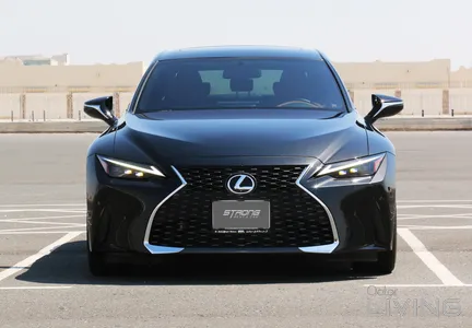 Lexus IS