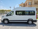 MAXUS D9
