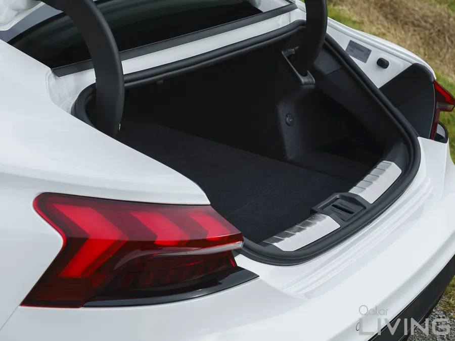 Audi RS E-Tron Sport White 2024