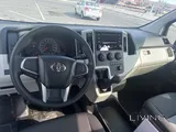 Toyota hiace 2023