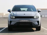 Lynk & Co 06