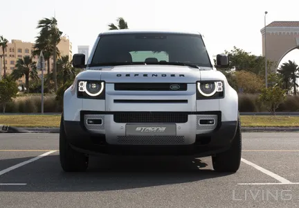 Land Rover Defender  2025