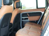 Land Rover Defender HSC 110