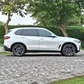 BMW X5 40i
