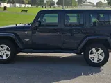 Sahara with leather seats and original touch screen