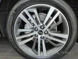Selling 2024 Q5 Audi Car