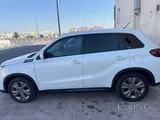 Selling Suzuki Vitara 2023