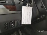 Single door Pajero.
