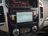 Single door Pajero.
