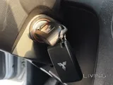 Single door Pajero.