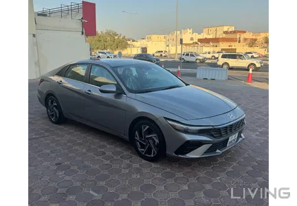 Hyundai Elantra  2025