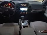 ميتسوبيشي باجيرو GLS نظيف جدًا