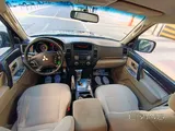 ميتسوبيشي باجيرو GLS 3.8 نظيف جدًا