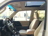 ميتسوبيشي باجيرو إصدار ذهبي نظيف جدًا