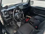 Suzuki Jimny 2023 V4