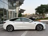 TESLA MODEL 3 LONG RANGE 2025