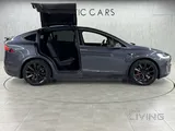 Tesla Model X 2018