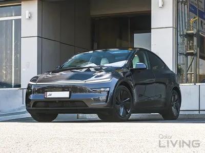 Tesla Y  2025