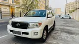 Toyota 2014 7-Seater SUV - White, Petrol, Automatic, Full Insurance QR76K