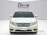 Toyota Avalon 2012