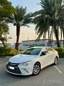 Toyota Camry GL 2016