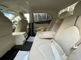 Toyota Camry 2021 LE