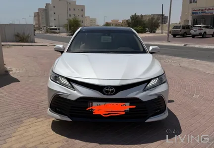 Toyota Camry SE 2023