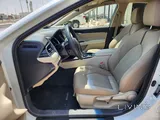 Toyota Camry LE 2022 V4