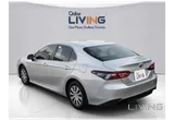 Toyota Camry LE 2024 V4