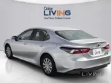 Toyota Camry LE Hybrid 2022